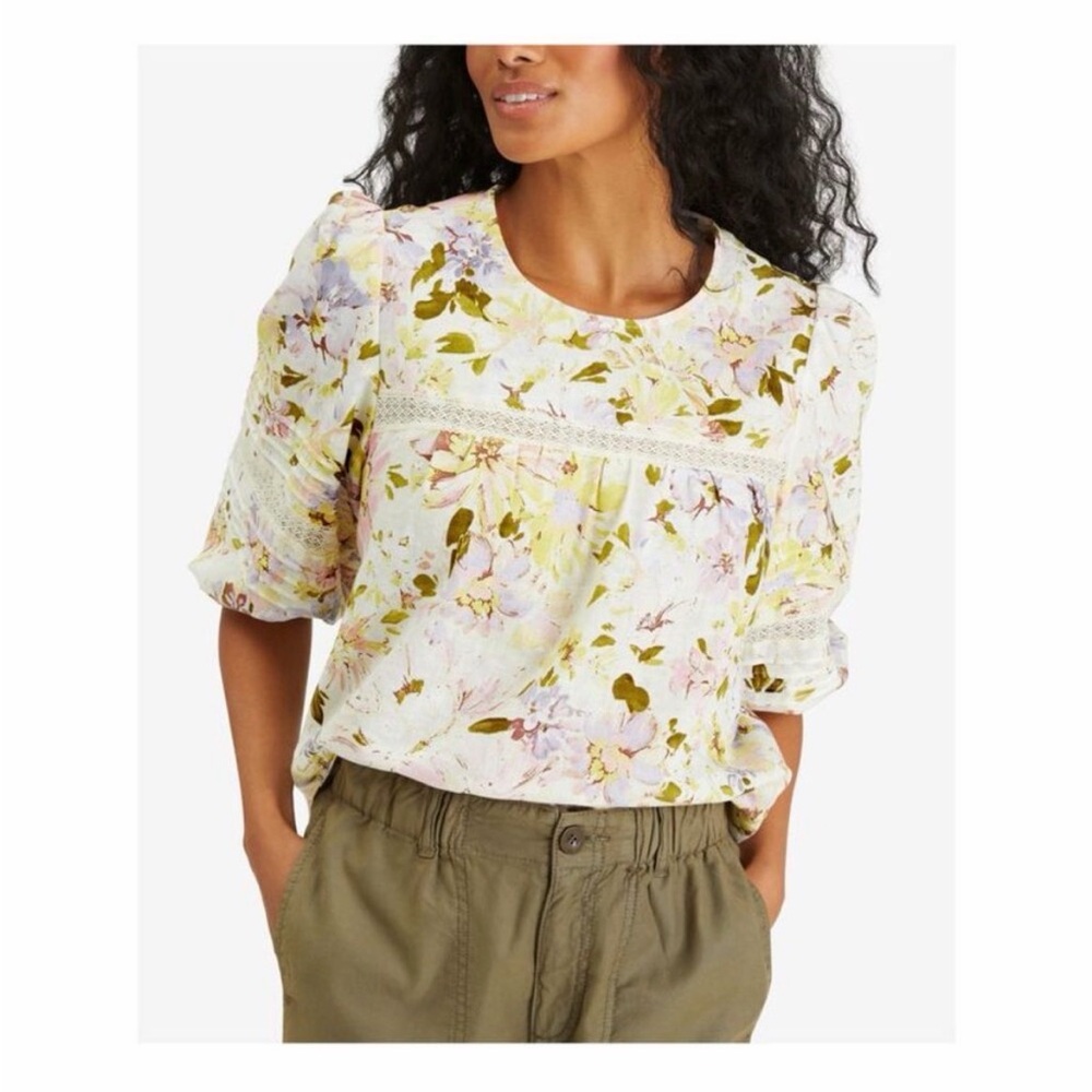 Sanctuary Women’s Floral Lace-Yoke Puff Sleeve Top with Keyhole back
